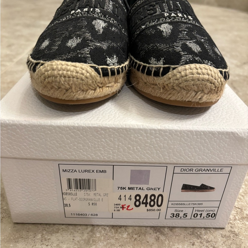 DIOR
Lurex Embroidered Mizza Granville Espadrille 38.5. Worn only once for 30min - Picture 5 of 8